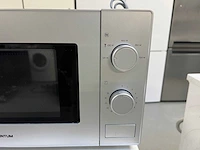 Sharp - sharp koelkast + braun multigourmet + inventum magnetron - afbeelding 8 van  23