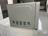 Sharp - sharp koelkast + braun multigourmet + inventum magnetron - afbeelding 10 van  23