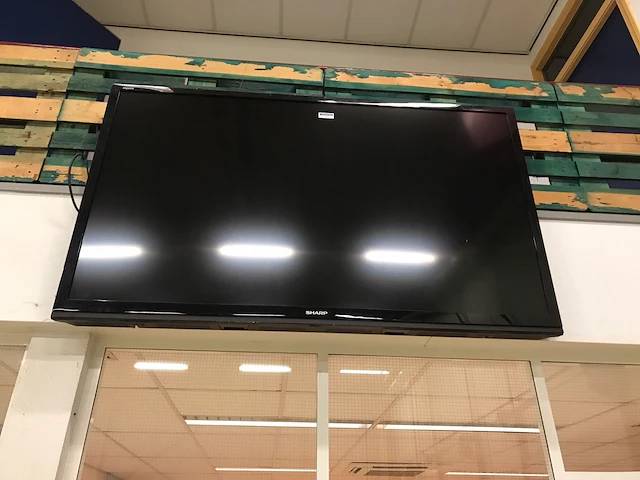 Sharp aquos televisie - afbeelding 2 van  3