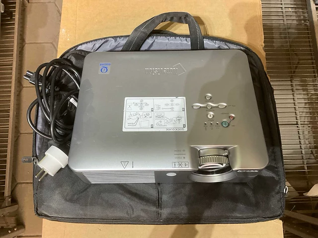 Sharp projector - afbeelding 2 van  5