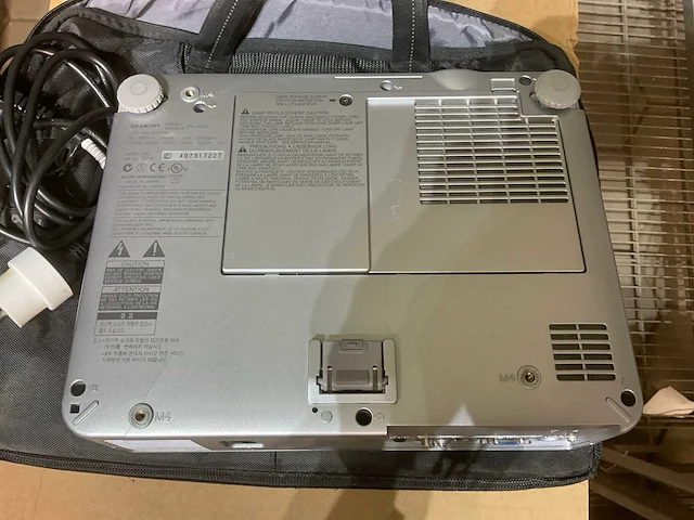 Sharp projector - afbeelding 4 van  5