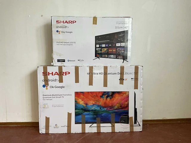 Sharp televisie (2x) - afbeelding 1 van  12