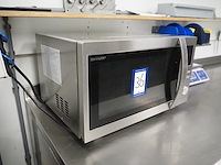 Sharp - afbeelding 2 van  7