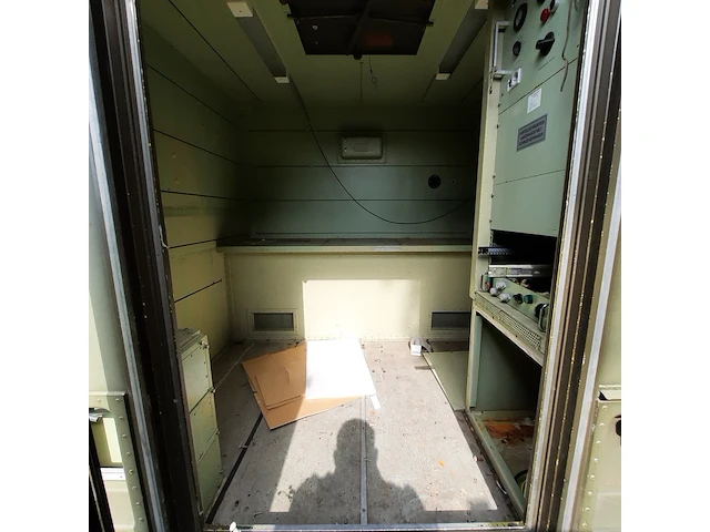 Shelter, fokker, 4 se 425 lpa - afbeelding 9 van  9