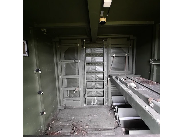 Shelter, fokker, 4 se 425 lpa - afbeelding 8 van  11