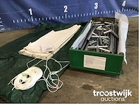Shelter overkapping / tent tussen 2 containers - afbeelding 2 van  18