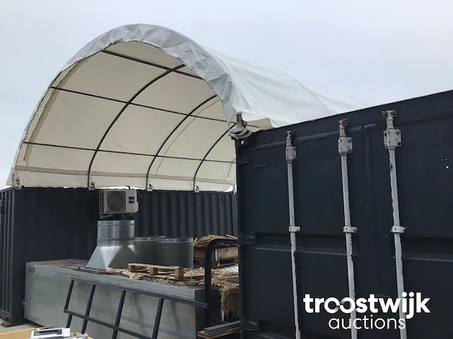 Shelter overkapping / tent tussen 2 containers - afbeelding 10 van  18