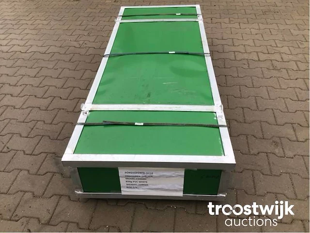Shelter overkapping / tent tussen 2 containers - afbeelding 11 van  18