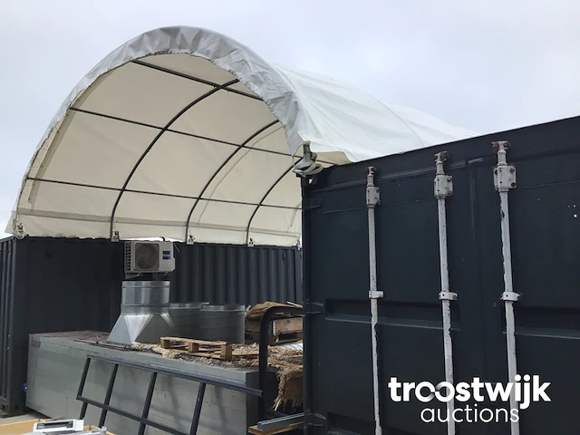 Shelter overkapping / tent tussen 2 containers - afbeelding 6 van  14