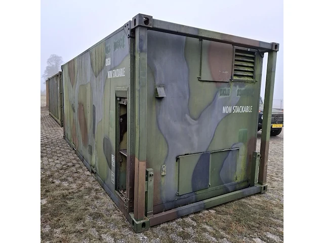 Shelter - afbeelding 6 van  11