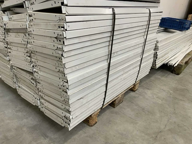 Shelving - afbeelding 2 van  8