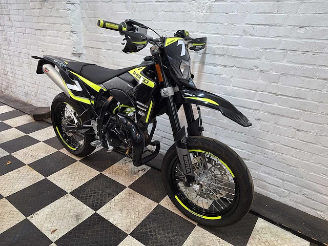 Sherco sm50 45 km bromscooter 2takt - afbeelding 7 van  7