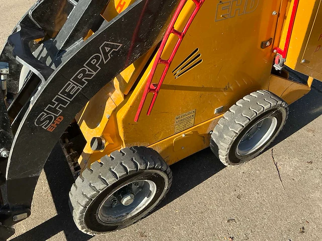 Sherpa 100 ehd skidder - afbeelding 4 van  24