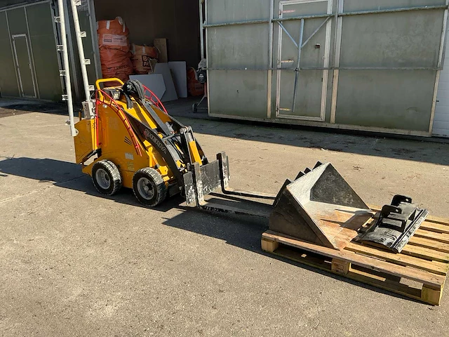 Sherpa 100 ehd skidder - afbeelding 18 van  24