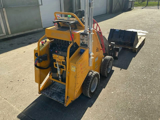 Sherpa 100 ehd skidder - afbeelding 20 van  24