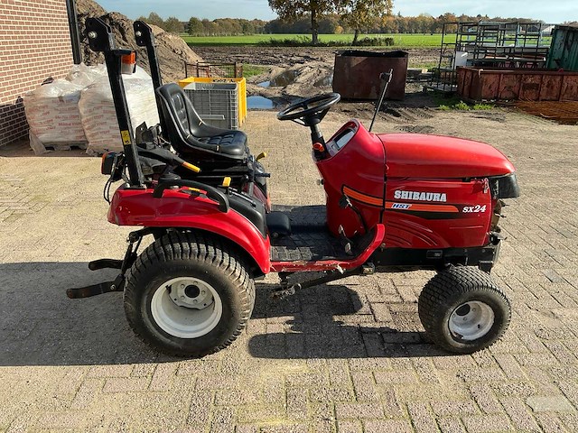 Shibaura sx24 minitractor - afbeelding 4 van  10