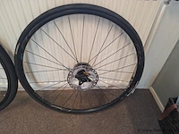 Shimano 28inch wielset met 160mm remschijven - afbeelding 3 van  7