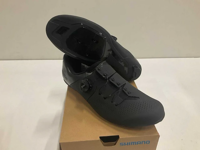Shimano rc3 wielrenschoenen maat 44 - afbeelding 2 van  3