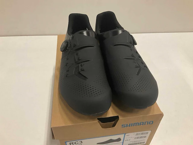Shimano rc3 wielrenschoenen msaat 46 - afbeelding 1 van  3