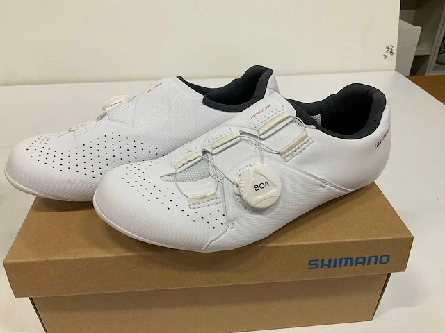 Shimano rc3w sh-rc300w damesfietsschoenen maat 36 - afbeelding 1 van  3