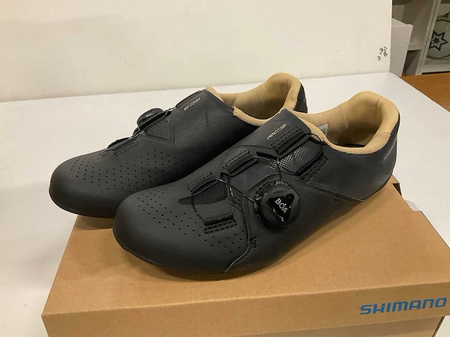Shimano rc3w sh-rc300w damesfietsschoenen maat 42 - afbeelding 1 van  3