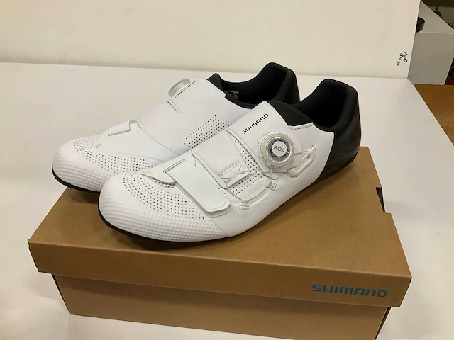 Shimano rc5 fietsschoenen maat 46 - afbeelding 1 van  4