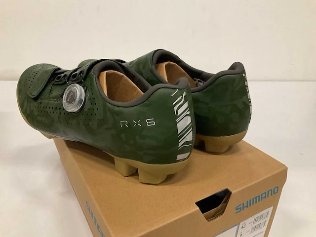 Shimano rx6 fietsschoenen maat 44 - afbeelding 2 van  4