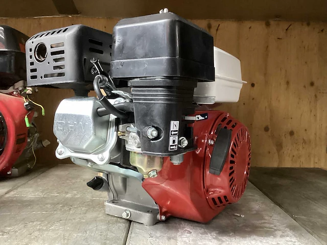 Shinwa lt 55 benzinemotor - afbeelding 2 van  3