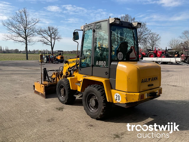 Shovel - afbeelding 26 van  28