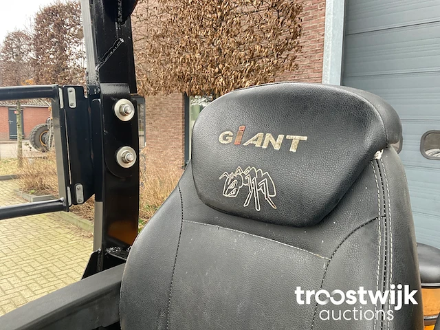 Shovel - afbeelding 11 van  21