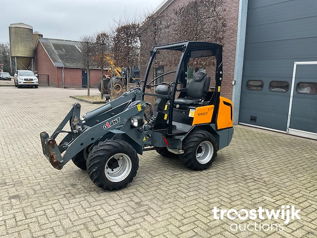 Shovel - afbeelding 1 van  21