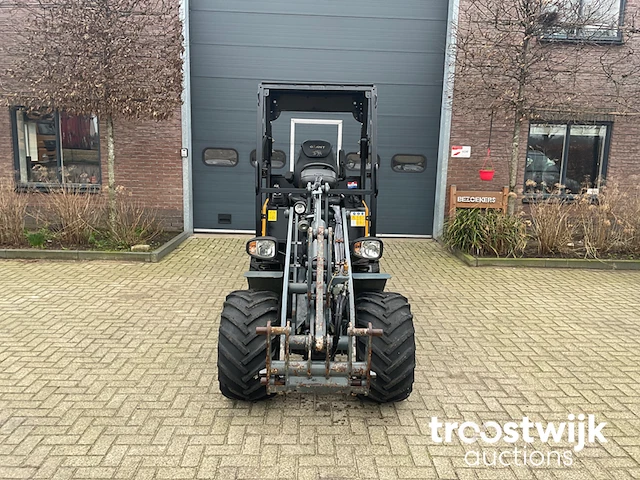 Shovel - afbeelding 15 van  21