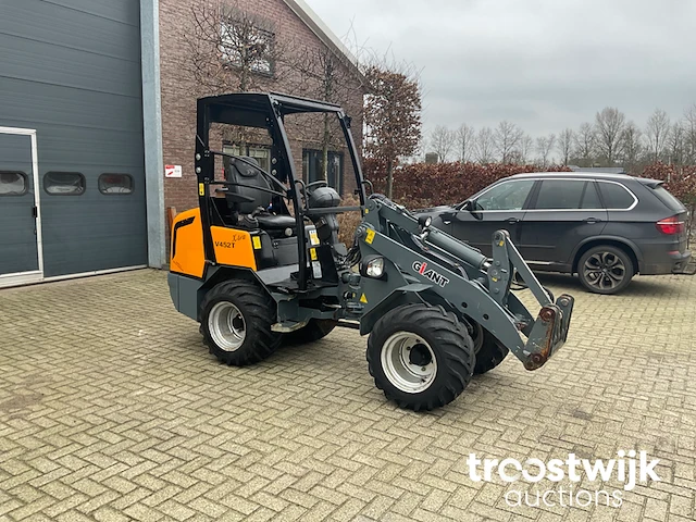 Shovel - afbeelding 16 van  21