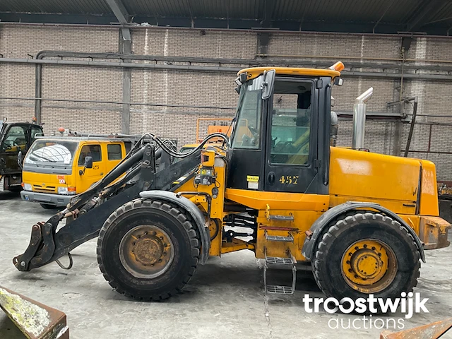 Shovel - afbeelding 16 van  20