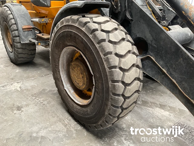 Shovel - afbeelding 19 van  20