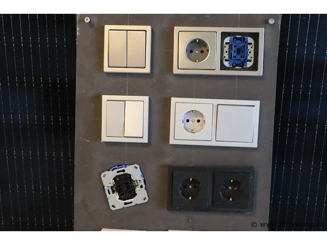 Showroom display - afbeelding 3 van  4