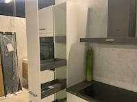 Showroom keuken hoekopstelling - afbeelding 21 van  22