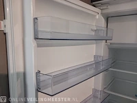 Showroom keuken unit met 2x inbouw koelkast - afbeelding 3 van  23