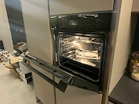 Showroom keukenopstelling - afbeelding 4 van  17