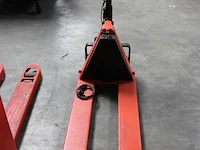 Showroom model elektrische palletwagen bt type lht 100. - afbeelding 2 van  5