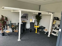 Showroom model overkapping - afbeelding 6 van  14