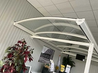 Showroom model overkapping - afbeelding 7 van  14