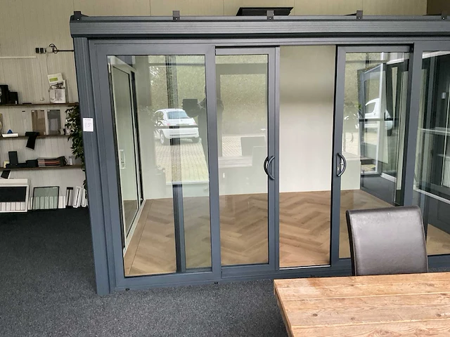 Showroom model terrasoverkapping - afbeelding 14 van  20