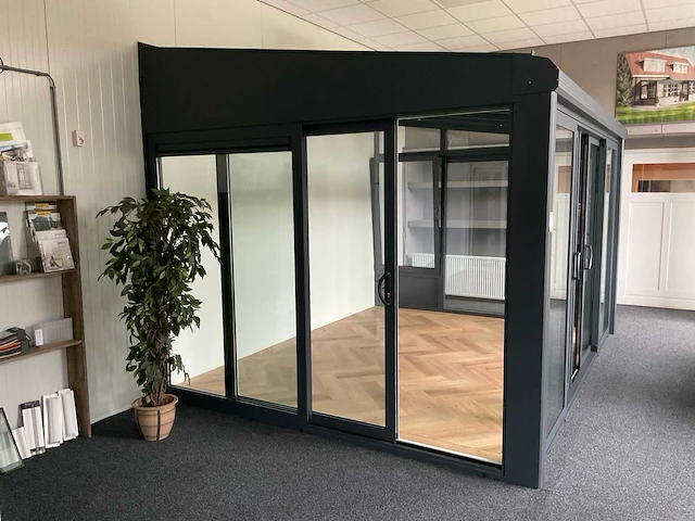 Showroom model terrasoverkapping - afbeelding 17 van  20