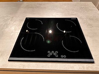 Showroom nobilia riva decor beton grijs eiland keuken - afbeelding 6 van  28