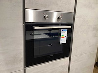 Showroom nobilia riva decor beton grijs eiland keuken - afbeelding 10 van  28