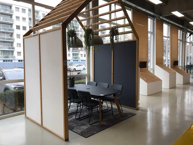 Showroom opstelling - afbeelding 8 van  13