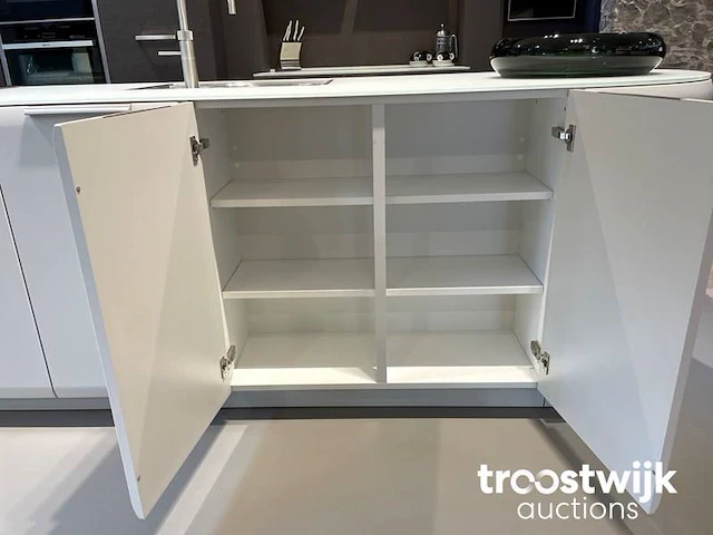 Showroomkeuken (c) - afbeelding 32 van  32