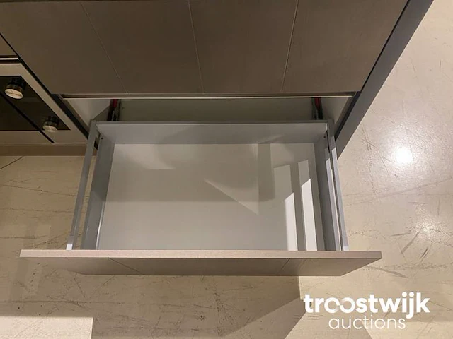 Showroomkeuken (c) - afbeelding 21 van  31