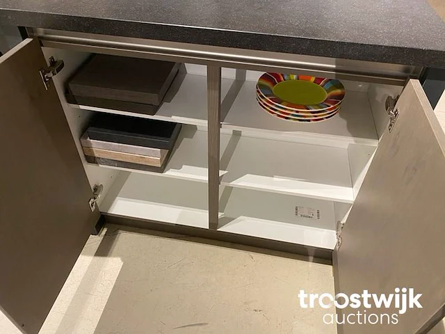 Showroomkeuken (c) - afbeelding 25 van  31